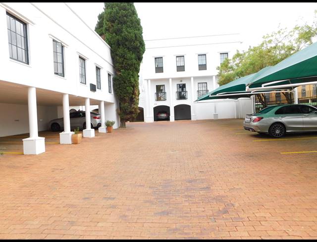 305M² OFFICE FOR SALE IN FERNDALE